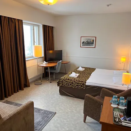 Budget Easystay 2* 포르보