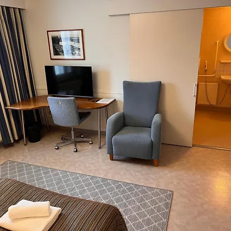 Otel Budget Easystay 2*