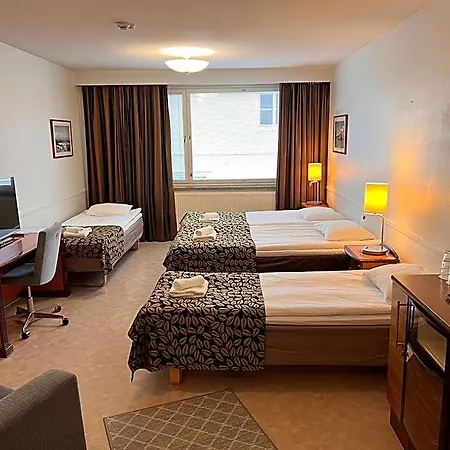 Budget Easystay Hotel 2*