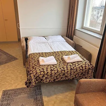 Budget Easystay Hotel 2*