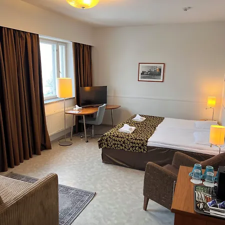 Budget Easystay Hotel 2*