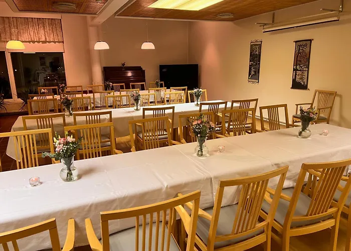 Budget Easystay Hotel