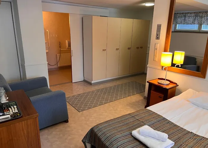 Budget Easystay Hotel 2*