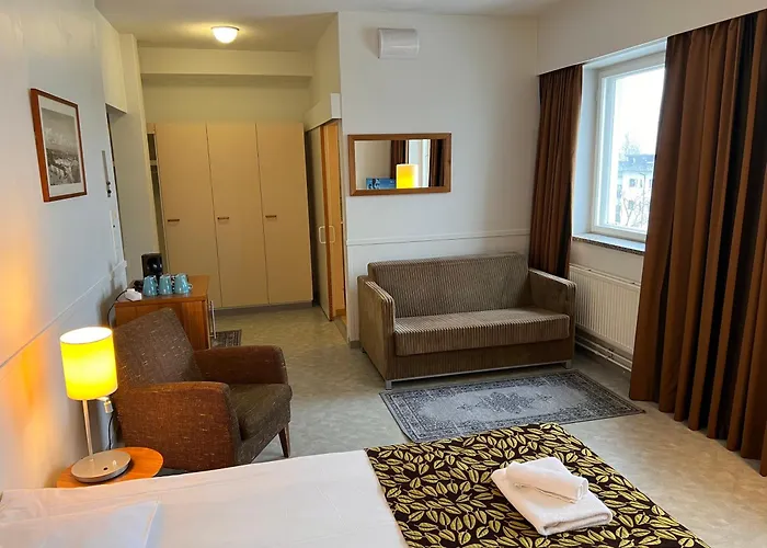 Budget Easystay Hotel